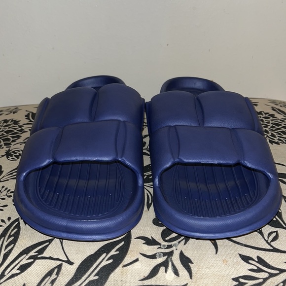 EVA Foam Lite Navy Blue Brick Pattern Slide Showershoes Summer Pool New Slide - Picture 5 of 12